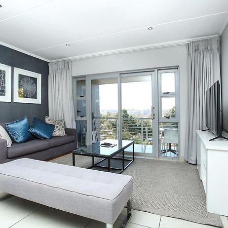Epic Lifestyle Apartment Sandton Йоханесбург Екстериор снимка